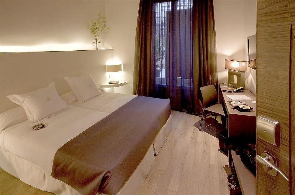 Anba Boutique (Adults Only) Bed & Breakfast Barselona